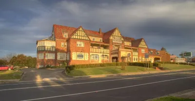 Wallacia Hotel Hotel dekat Blue Mountains National Park