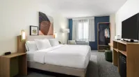 Spark by Hilton Cleveland Beachwood Hotels in Lyndhurst