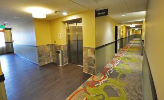 Staybridge Suites Eau Claire - Altoona
