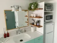 A Cozy Light-Filled Retreat in Queen Anne, Seattle