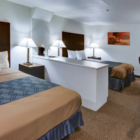 Rodeway Inn & Suites Lewisville I-35