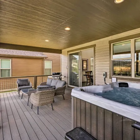 Furnished Deck & Hot Tub: Chic Granby Home!
