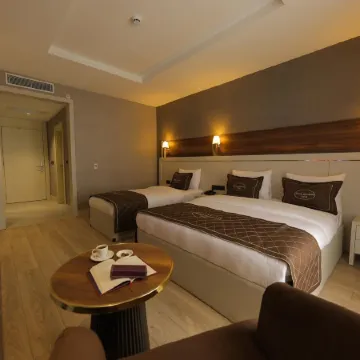 ROCCİA DOWNTOWN HOTEL