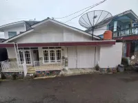 Villa Ulya Hotels in Deles