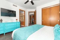 Cabrillo 302. Palomas Hotels in 