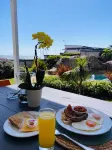 Sir Roys at the Sea - Homestay
