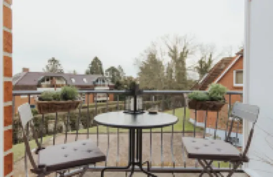 The modern apartment - Rosenhain 12, No. 6 - is located 800 meters from the sea.