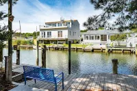 West OC Retreat w/ Boat Ramp