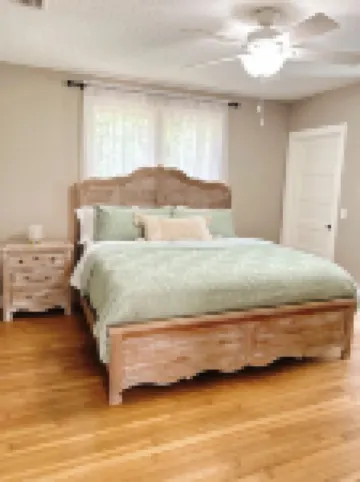 Spacious 5Br Home Ideal for Families, Groups, or Work-Related Stays in Live Oak