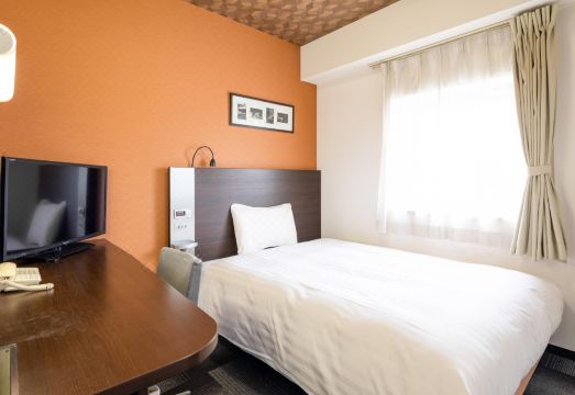 컴포트 호텔 구로사키