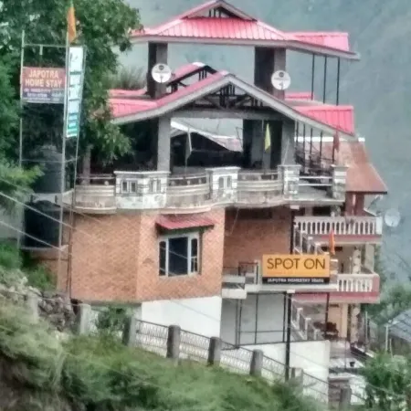 JAPOTRA HOME STAY