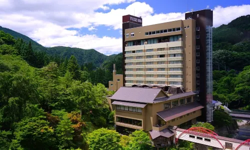 Yuze Hotel