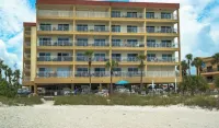 DIRECT BEACHFRONT CONDO Pool, Beautifully Renovated 2 Bedroom 4th Floor Balcony.