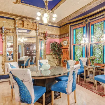 Near Downtown Scranton: Getaway w/ Patio