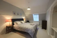 Ramsgate - Coastal Cottage Escape - Pet Friendly with Parking