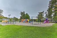 3 Mi to Tobyhanna State Park: Home w/ Serene Deck! - 3-Star