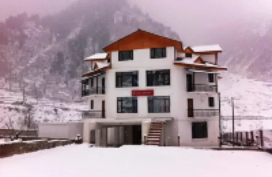 Hotel Czara Resort Sonmarg