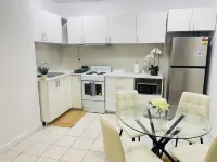 Entire One Bed Room Unit in Norwood, Adelaide. 8 Min drive to the City Centre