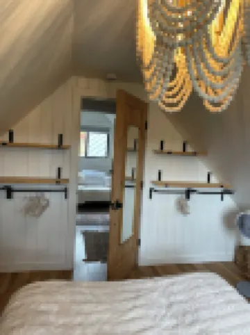 Alpine Haus Cabin • Hot Tub • Views • Close to Schweitzer Village!