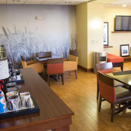Hampton Inn Junction City