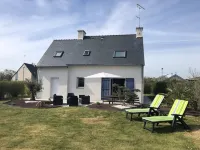 HOUSE POULDOHAN NEAR BEACH