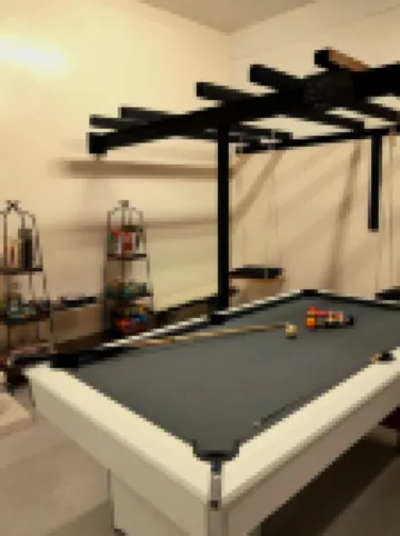 3-bedroom apartment sleeps 9, 2-minute walk from ferry dock