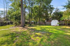 Stay Local Fantastic 4 Bedroom Near the Rez Sleeps 16