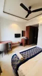 THE COMFORT Inn - 2-Star