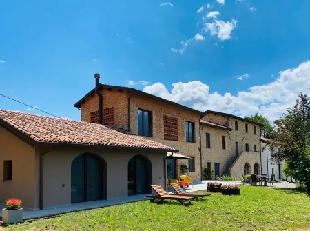 Agriturismo PURO - Charme Design House in Barga Tuscany
