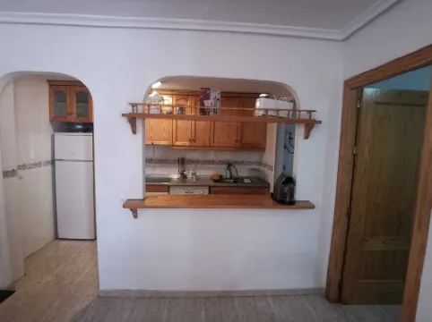 870-1º Linea, Precioso Bajo con Gran Terraza