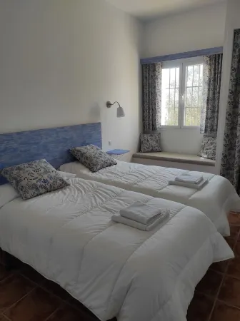 RURAL FARMHOUSE FLOR DE CAZALLA