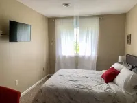 Cozy, Clean, Centrally Located Condo Hôtels à proximité de : Sphere Virtual Reality Arcade