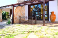 Spacious villa surrounded by greenery, ideal for groups(Numerous all inclusive services) Hotels in Copertino
