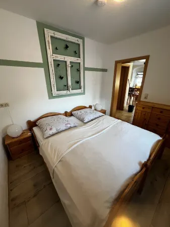 Cozy vacation apartment with fireplace on the ski slope! Children & pets welcome!