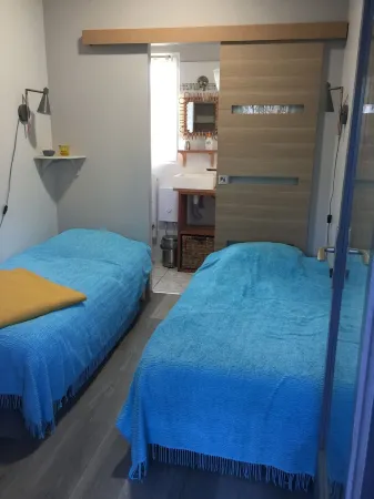 Self-contained apartment for nature lovers with their pooch