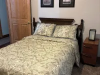 Wheelchair assessable spacious 5-bedroom house in Algoma Hotels in Algoma