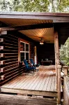 Secluded Cabin near Hocking Hills - pet friendly!