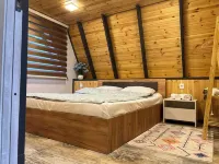 Charming 2-bedroom bungalow with WiFi, AC in serene Qechresh Hotels in Guba