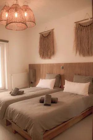 AP2 – 2-Bedroom Apartment with Terrace near Charleroi Airport Отели в г. Ransart