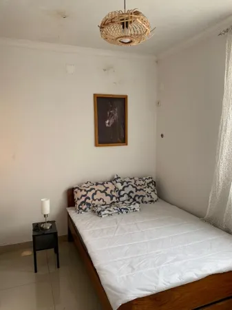 Apparemment Meublé en Plein Centre-ville de Kinshasa. À Côté de Luniversité W.B Отели рядом с достопримечательностью «ROND POINT SUPER LEMBA»