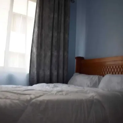 SPACIOUS APARTMENT! Hotels in Free Hold