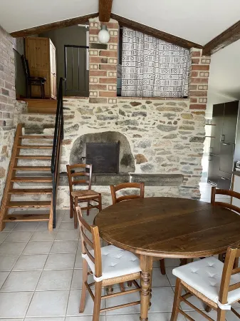 Pretty stone cottage