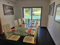 4 suites, pool, direct beach access, Casa Rio/Dora by Sesimbra Sun Sea