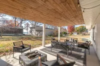 Clear Lake Escape - Lake Views, Pool Table, Ping Pong Table, Fire Pit