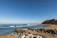 Seaside apartment, park, heated swimming pool, tennis court