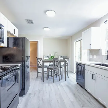 Close to the Lake.  Just 8 minutes from UMHB!