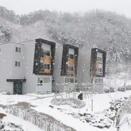 Wonju Quirinale Pension