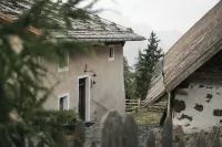 Exclusive "Felder Alpin Lodge" with Dolomites view, ideal for families & friends