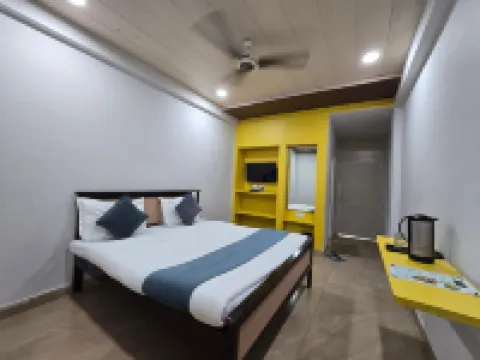 Ramma TheHotel - 200 Mtrs from Nakki Lake