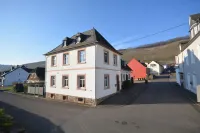 Vacation home Anno 1912 Các khách sạn ở Klusserath